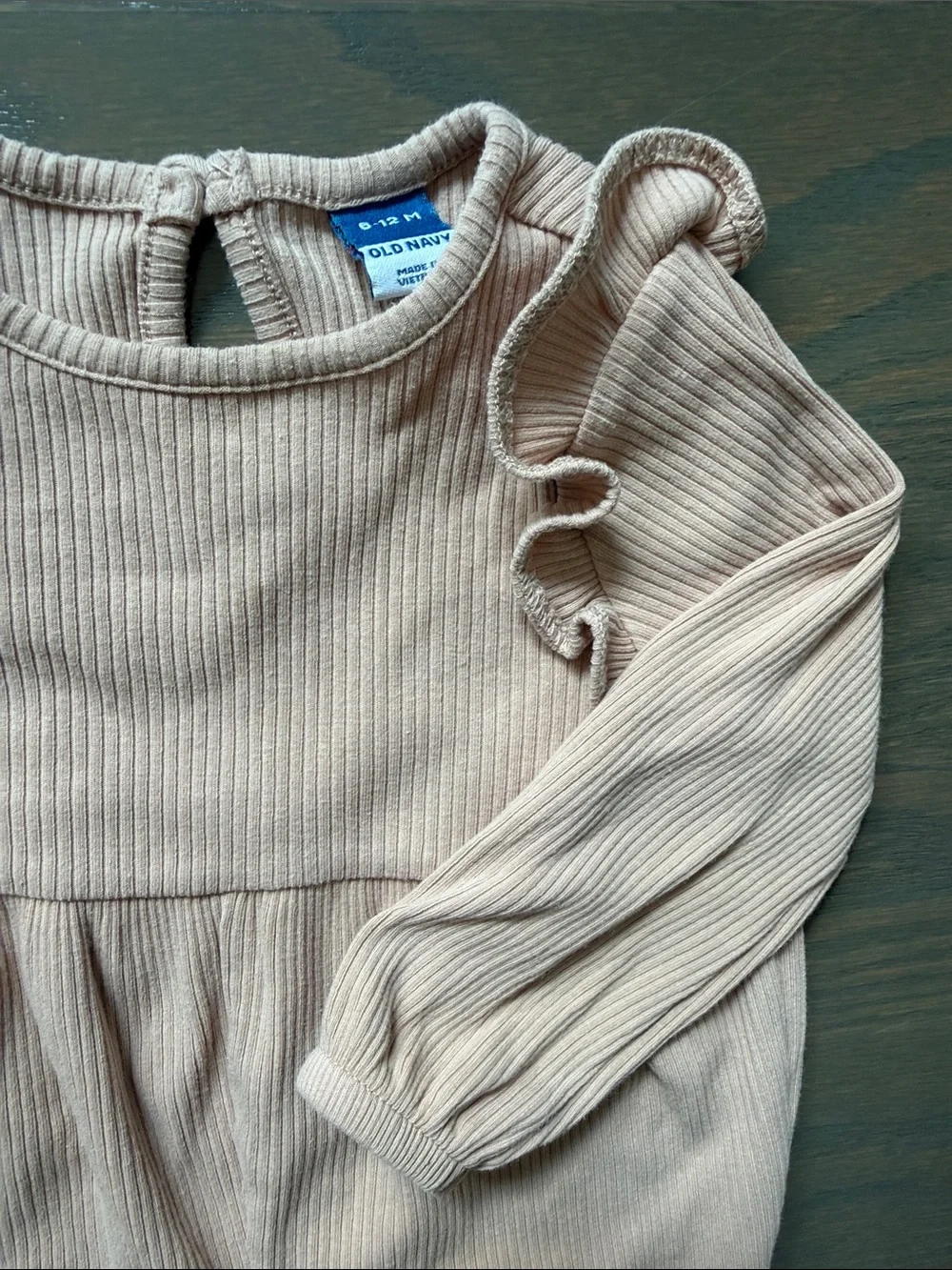 Old Navy Baby Girl Ribbed Ruffle Romper 6-12M
